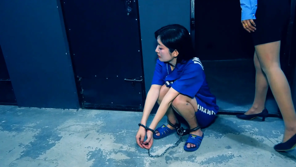 20251108122328977-20251107_164808_10695