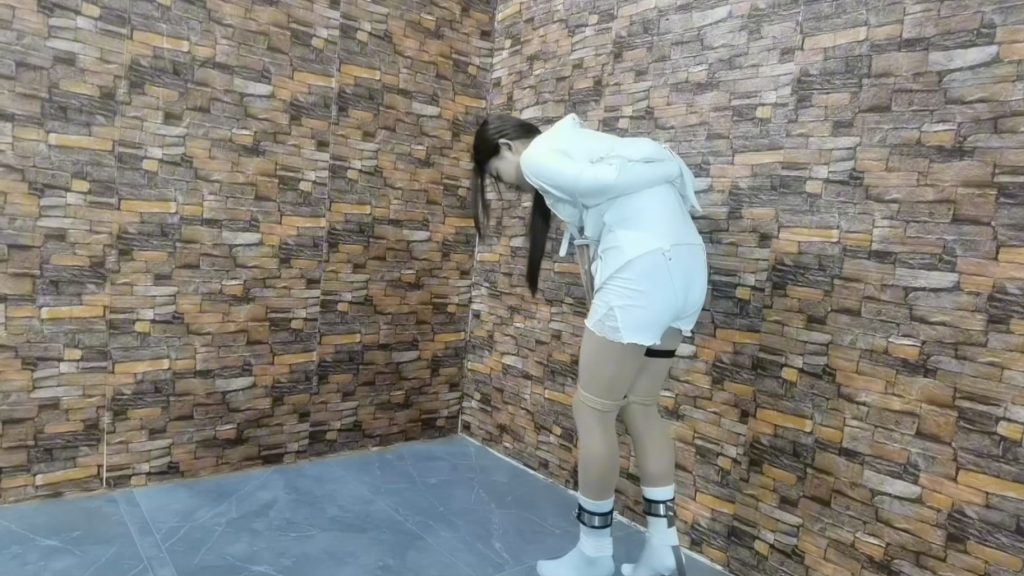 20251109084641977-034520yq4fsz28l6c24qqu