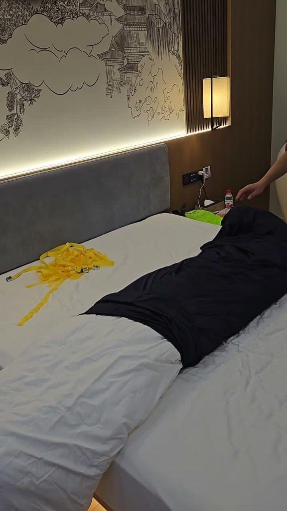 《小黑原创》被子包裹装袋，大号毛毛虫。-逍遥自在