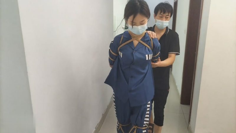 精致【女犯最后的体验】新模初次体验捆绑，囚服脚镣手铐，押解-逍遥自在