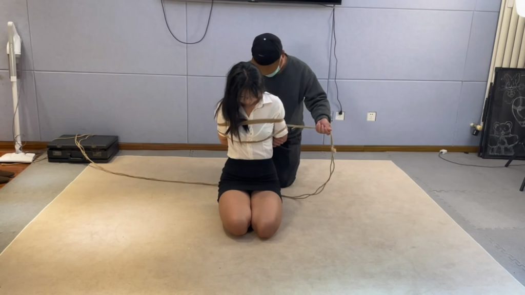 20251116081729304-190347cojh66jhv2ztu25e