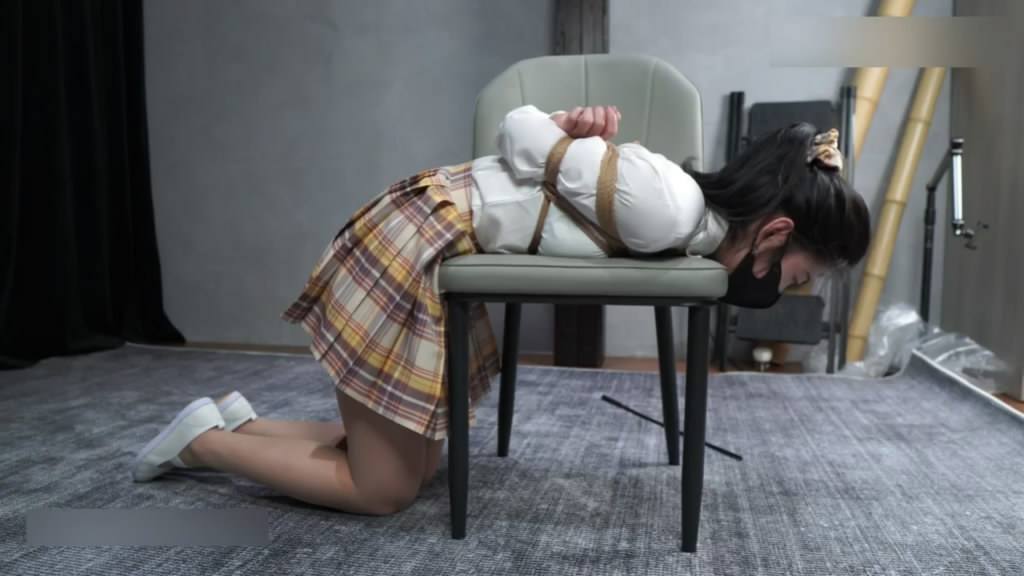 20251117071854703-183051p5xc11jhxchqs1rz