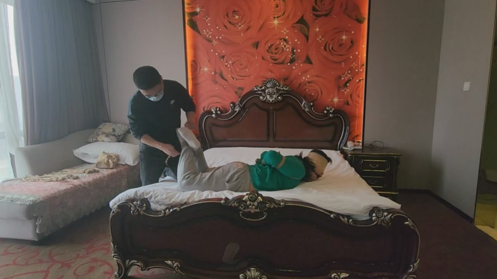 20251117170219889-010401q9xfzmybbgc5rrcx