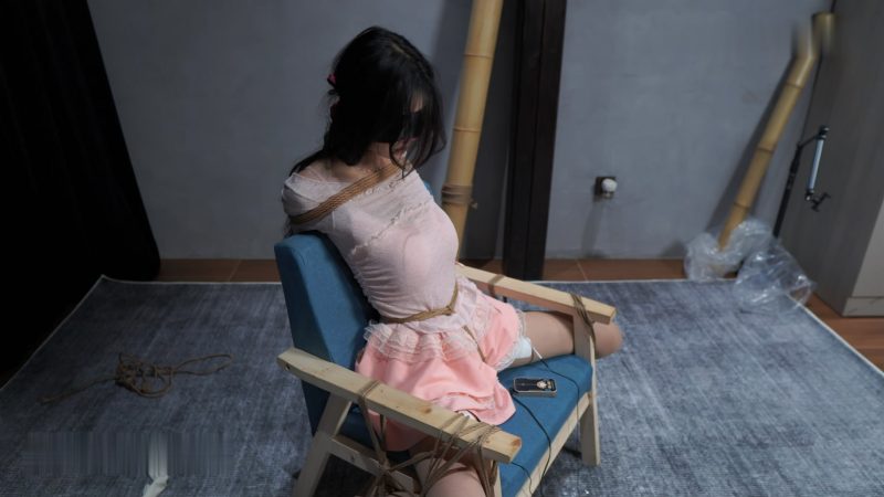 【试炼工作室】SLX25002-女友的秘密（微剧情）-逍遥自在