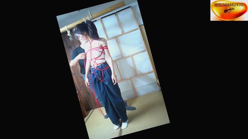 绳舞飞扬 橘子冬日散步 （发布版）……新模橘子、作为新人必修课户外龟甲缚行走，与健身老人聊天、骑跷跷板卡主敏感部位受不了求饶了-逍遥自在