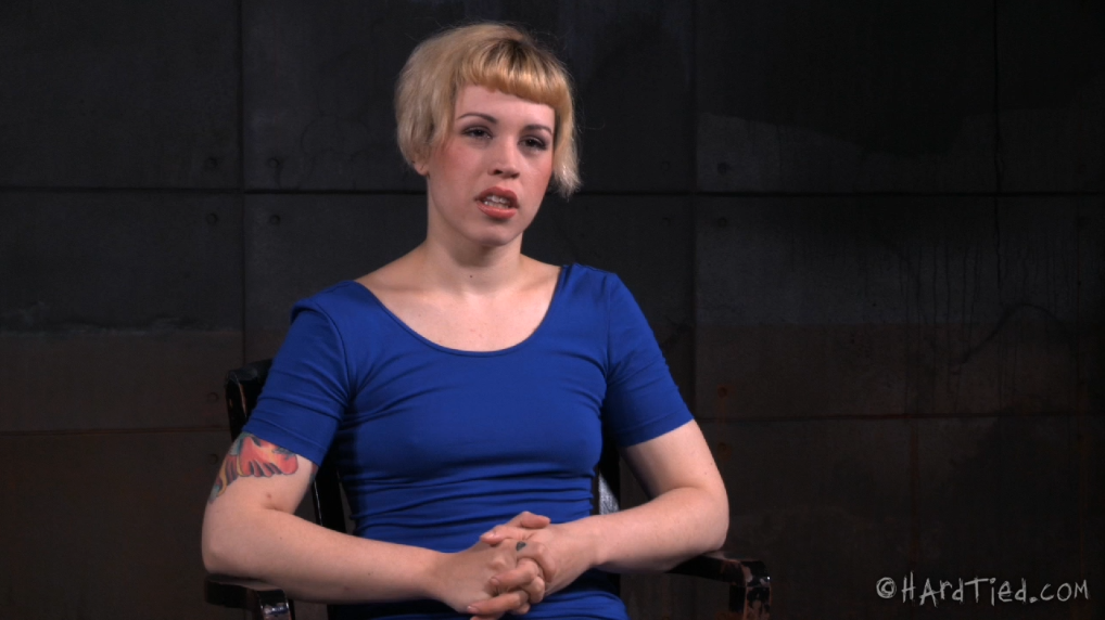 【欧美绳艺】女M被束缚的一天-逍遥自在