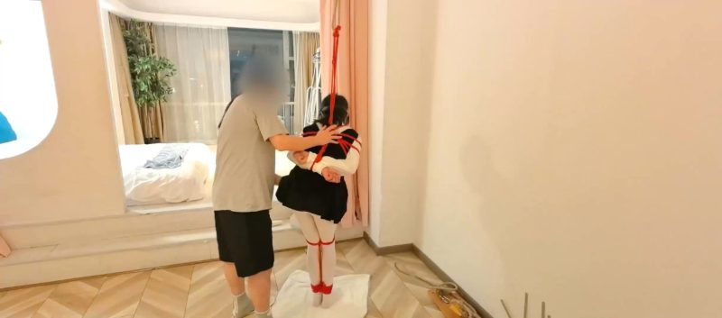 小自白 白丝、伪娘、罚站、吊缚、玩弄-逍遥自在