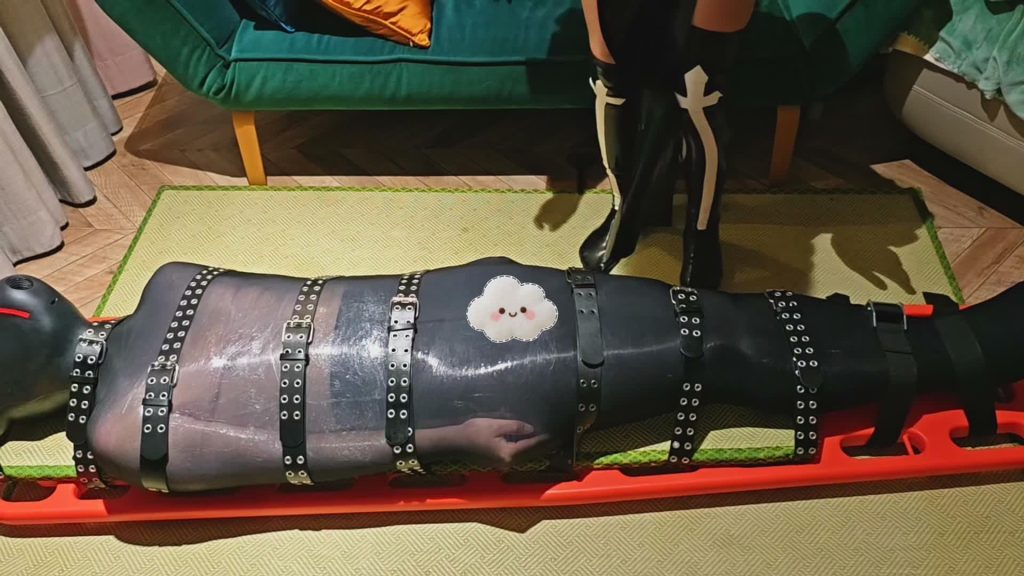 20251123100349223-XFpicture06200