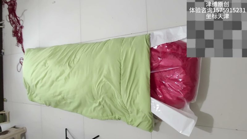 【津缚原创】【粉丝体验-第十一集】小偷的惩罚之真空封棉被包裹-逍遥自在