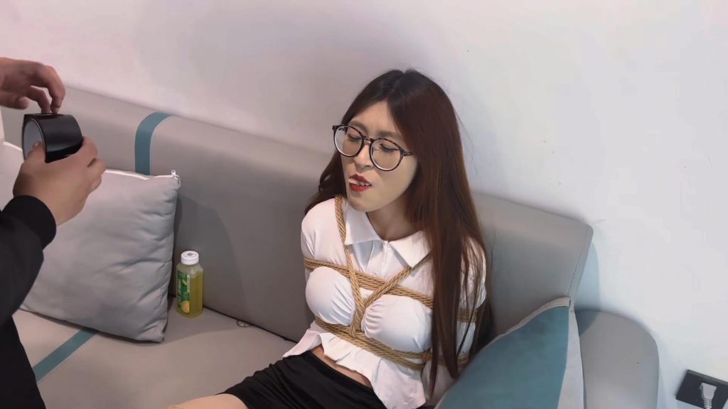 20251124131419901-27356082388fa645149c1d5cfa0ea906