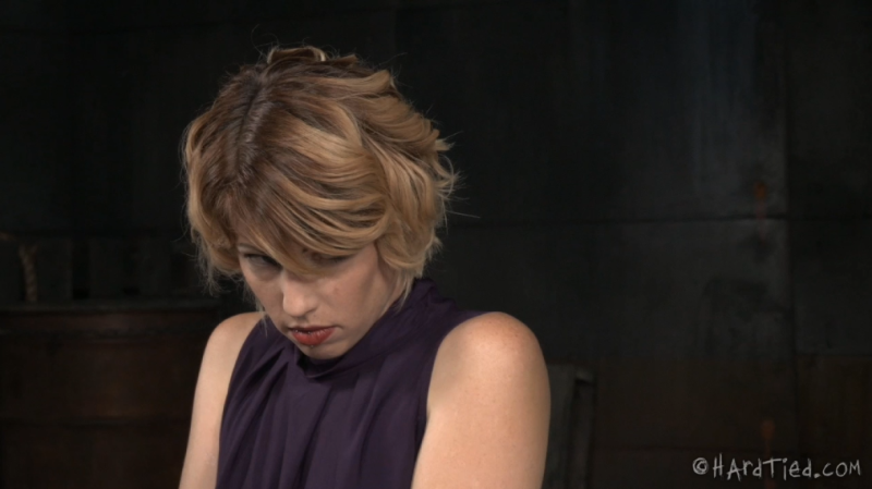 【欧美绳艺】完全服从的俘虏奴隶-逍遥自在