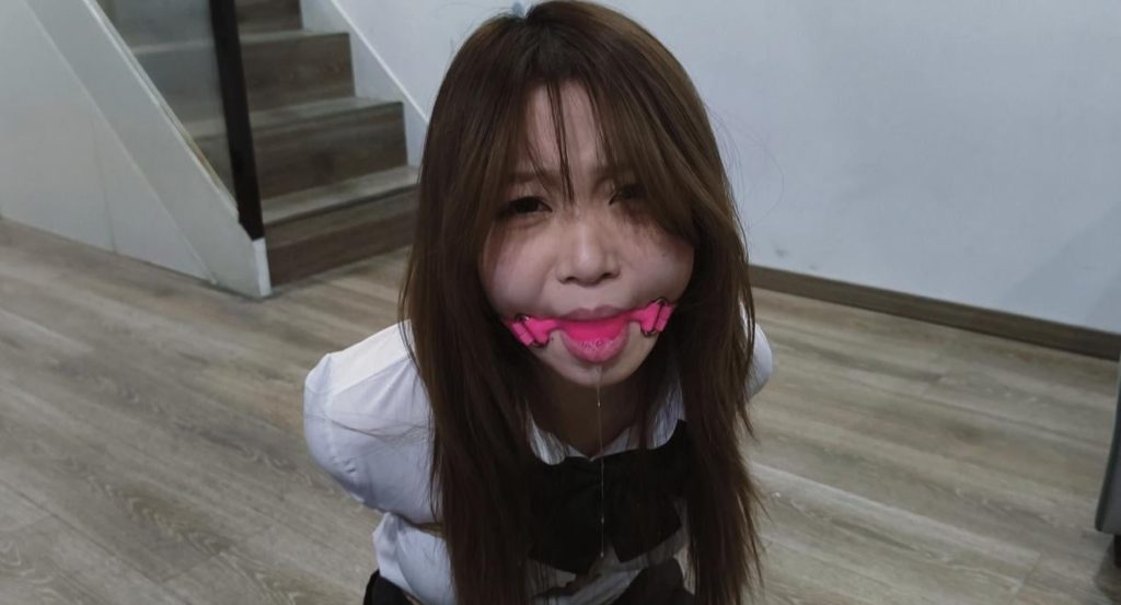 禾一定拍《惩罚》微剧情放置 jk紧缚日式 直臂m腿 焦急 惊恐 害怕-逍遥自在