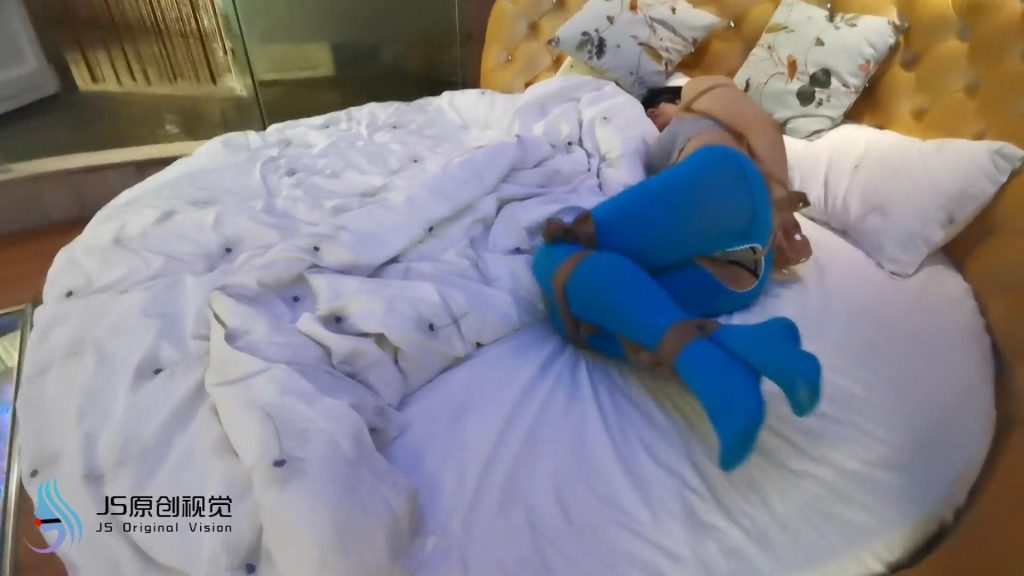 【JS】《丝袜风波》琳洛-凌熙出演 丝袜捆绑堵嘴-逍遥自在