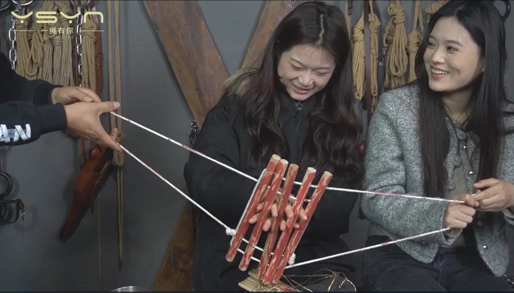 20251129115239160-35d5a000ae57e6cde9839a0e1dbf5d29