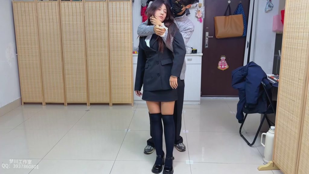 20251202071520492-XFpicture02022