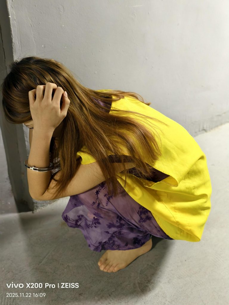 20251202090506603-20251201_171612_11402