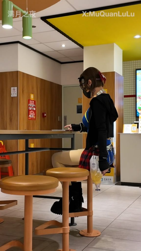 20251202122720381-103601dlf0xgkclx2lv2f2