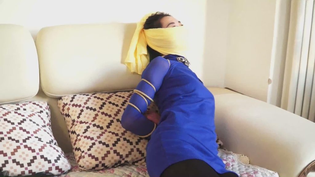 逍遥订制 董倩 大口球 胶带 捆绑 各色丝巾蒙面堵嘴-逍遥自在