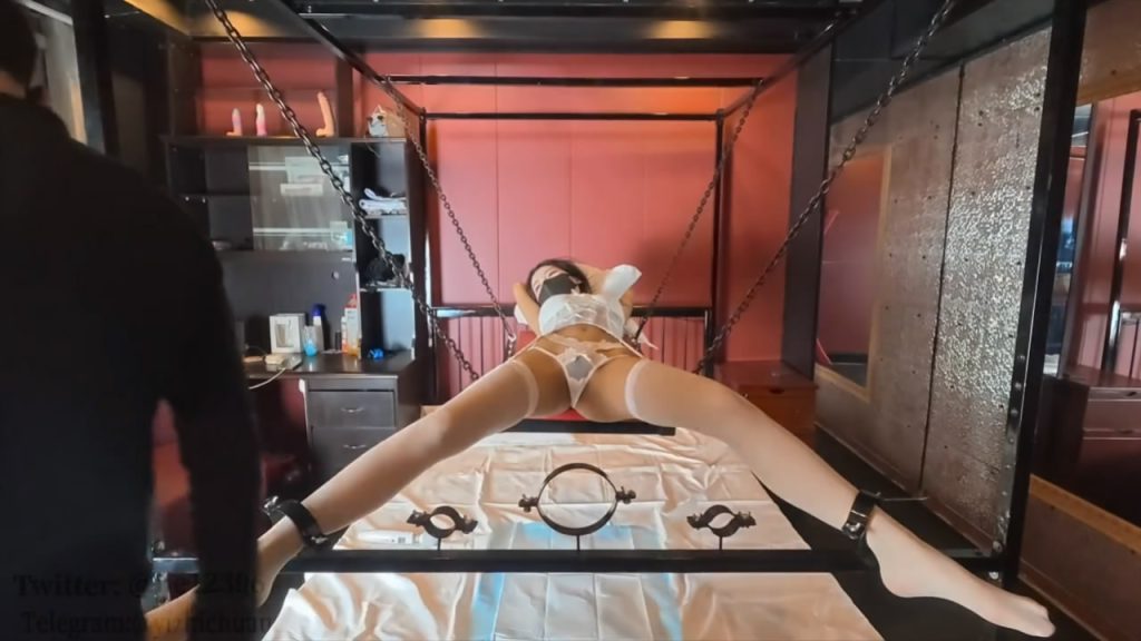 意之窗原创［汤圆 纯白花嫁］后手吊缚+透明亚克力箱固定+大字吊床固定+强高+失禁-逍遥自在