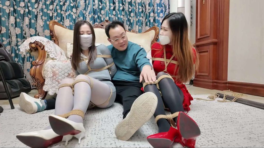 枫叶工作室 彩虹与黑猫·新美人捕获·红与灰的私密游戏直播-逍遥自在