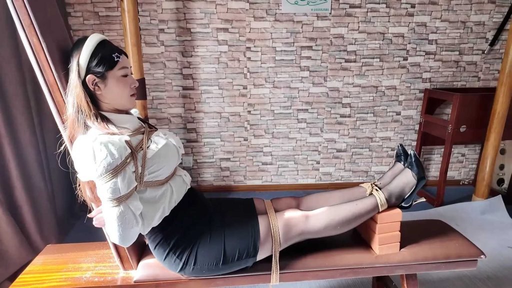 20251206083613654-20251204_204153_10300