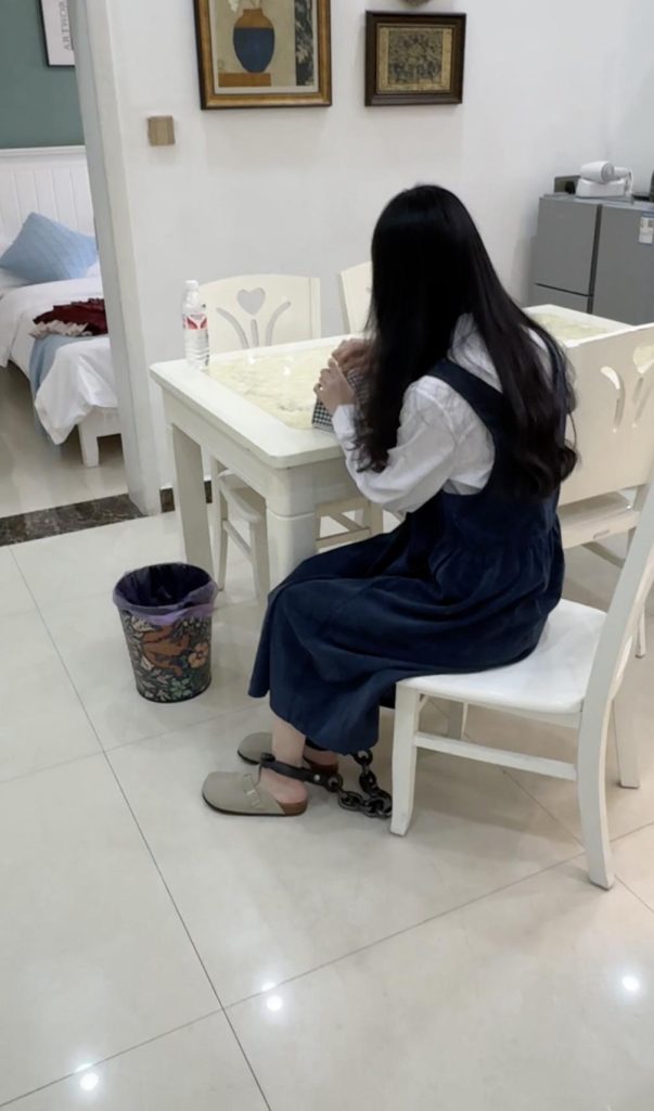 20251206083821256-20251205_235417_13302