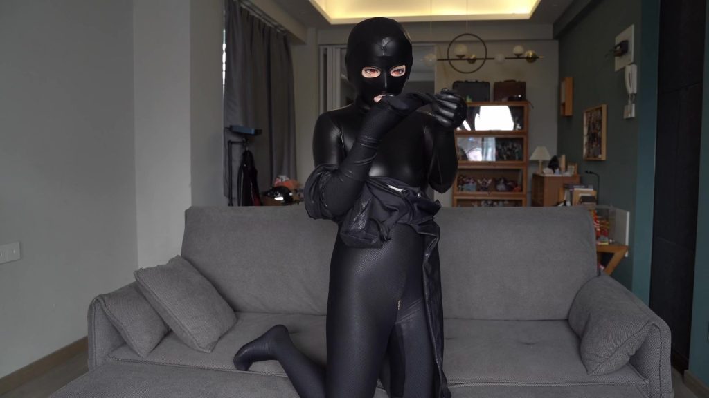 20251206123620199-203524hbloufz8d55dfbzz