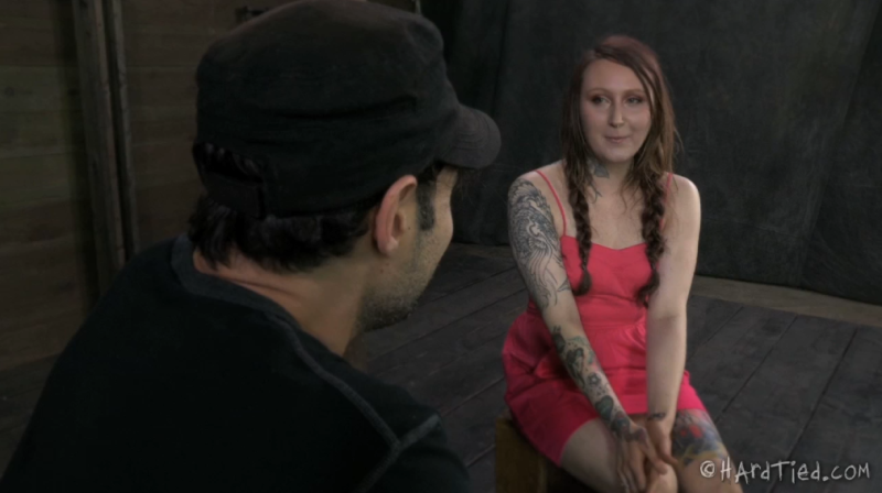 【欧美绳艺】纹身女郎的奴性束缚训练课-逍遥自在