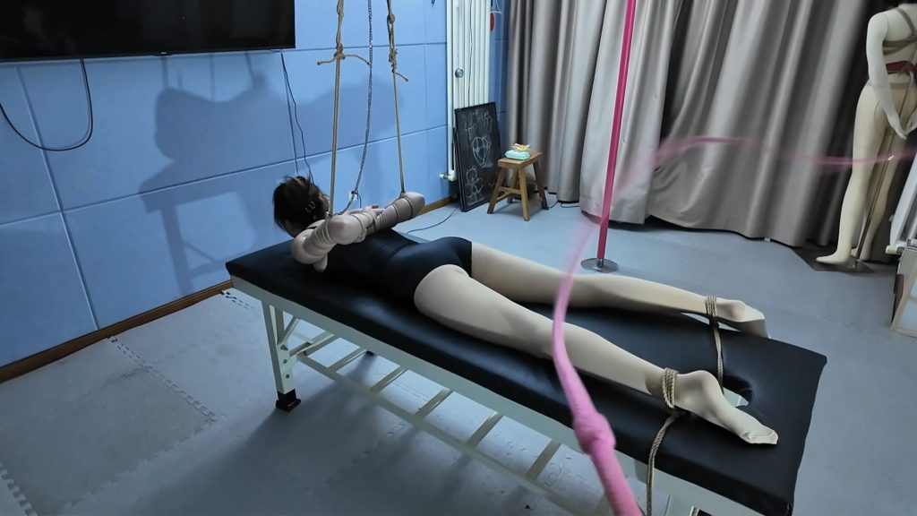 20251210101955975-012439pbr65qirrrrbr1tt