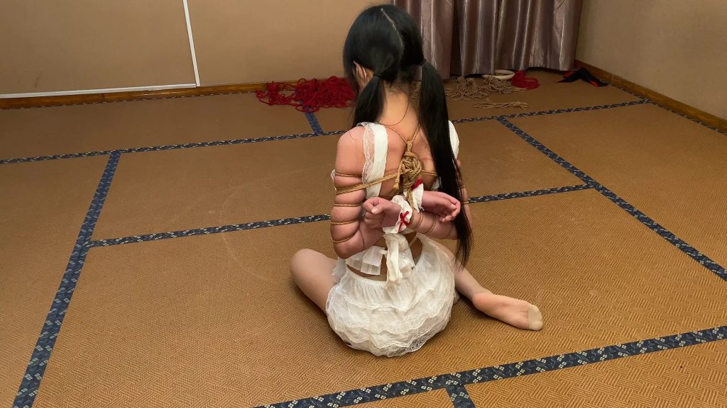 山鬼工作室 新模特霜喵 可爱的双马尾小萝莉-逍遥自在