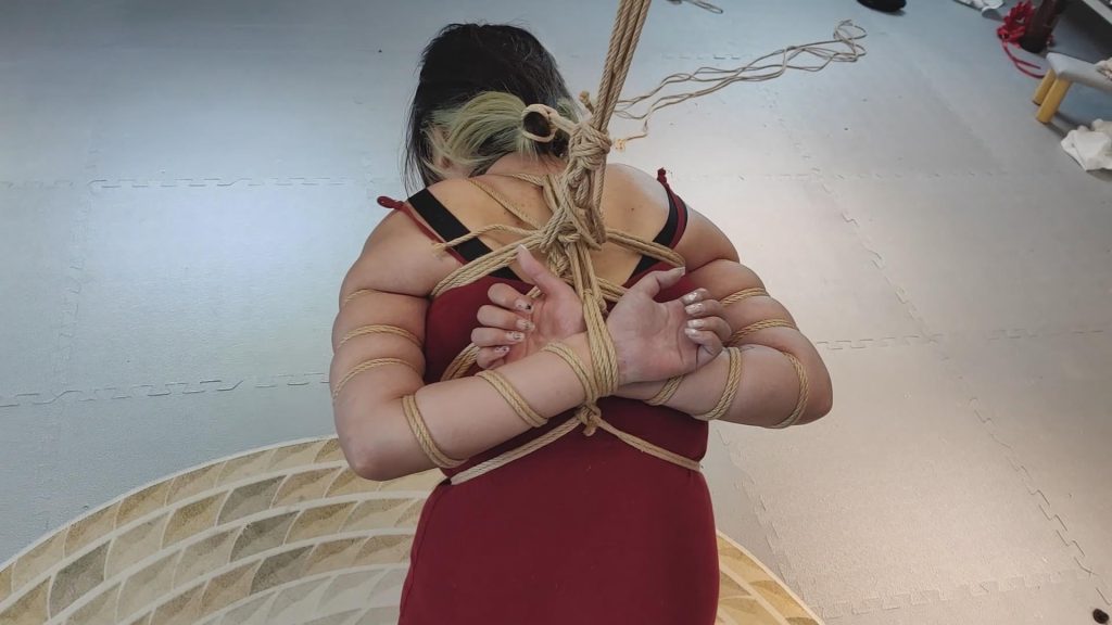 20251216101551313-20251214_221741_13819