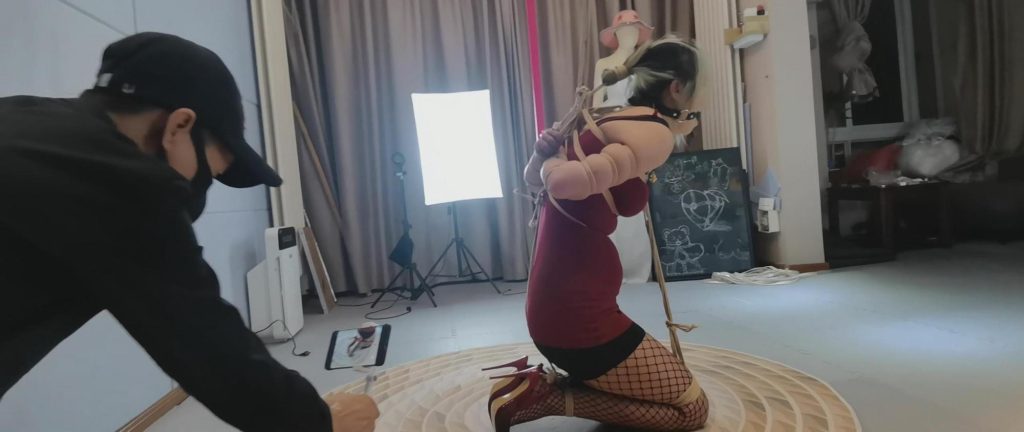 20251219163428295-5589316e0f12e60fece2415773dfd937