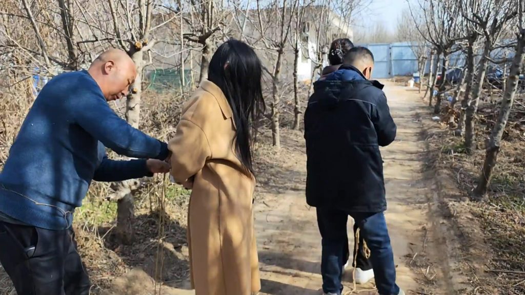 20251221133127506-194349g86yhoy66xz7fs26