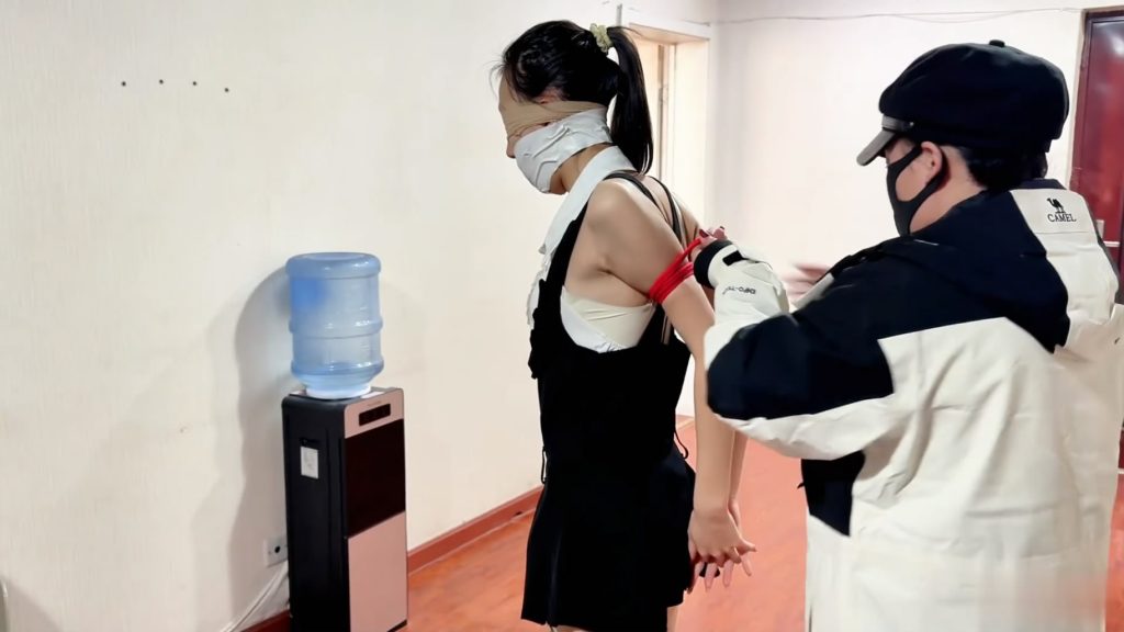 20251222071423147-033224vgu9e8ccupugcegv