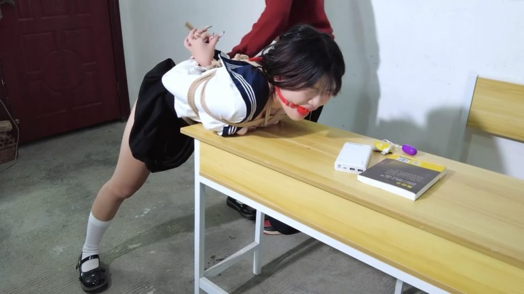 20251224071818560-044855bqz0l87u02cutlt2