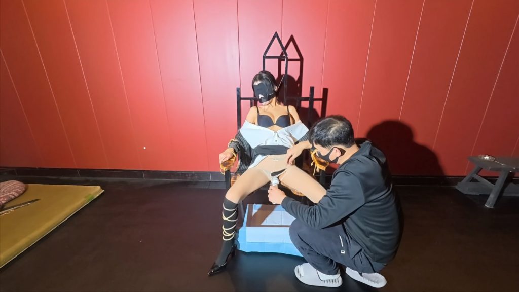 20251224072502923-015240ozfurcr7c70sh2o7