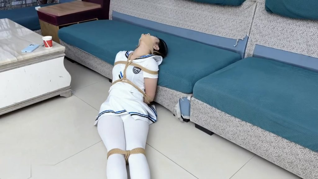 梦川 父债女还 咕咕 海军服 日式束缚 堵嘴-逍遥自在