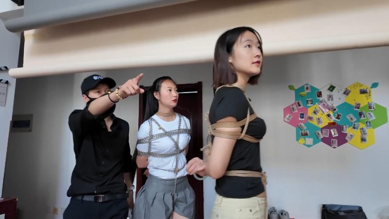 一绳所爱工作室定拍 姐妹花参观绳艺体验店（上） 紫涵&晓晓两姐妹慕名而来绳艺体验店，1米7大长腿绑着绳子到处逛+铁链紧缚-逍遥自在