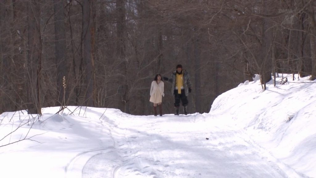 【日韩绳艺】白目极寒冰天雪地束缚调教女M的颤抖 2-逍遥自在