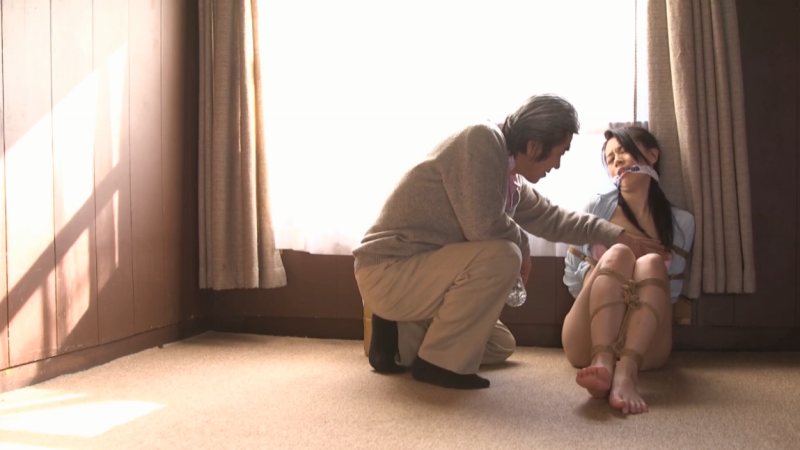 【日韩绳艺】紧缚教媳之屋檐下的紧缚圈禁堕落奴隶 6-逍遥自在