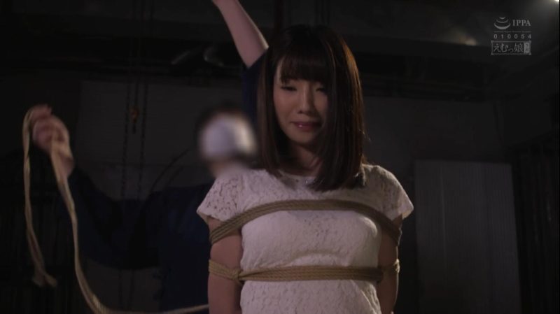 【日韩绳艺】紧缚凌辱狂虐痛苦心灵拷问的气质美人妻-逍遥自在