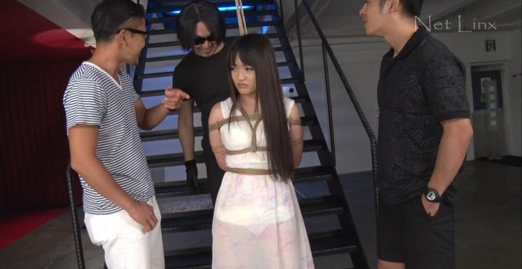 【日韩绳艺】【原版无损/海外流出】反抗无用监禁痛苦折磨之绳缚束缚羞辱调教被应聘少女-逍遥自在