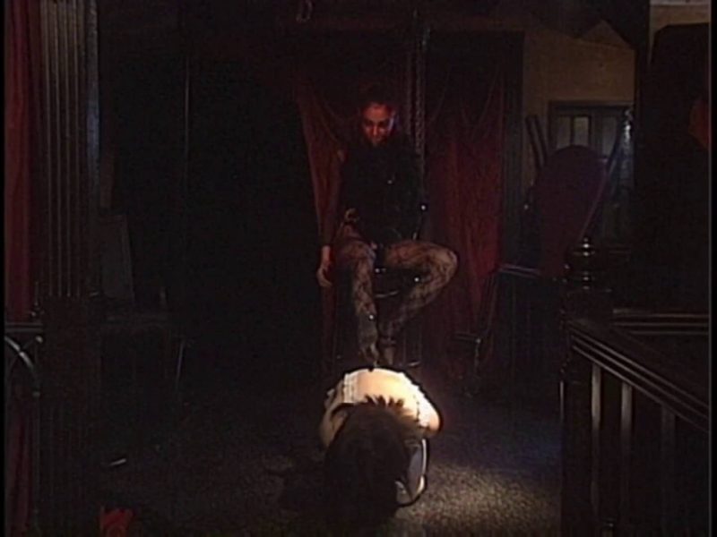 【日韩绳艺】蔷薇绳虐十字馆被诱惑观看SM紧缚残酷受虐视觉演出的奴隶女孩-逍遥自在