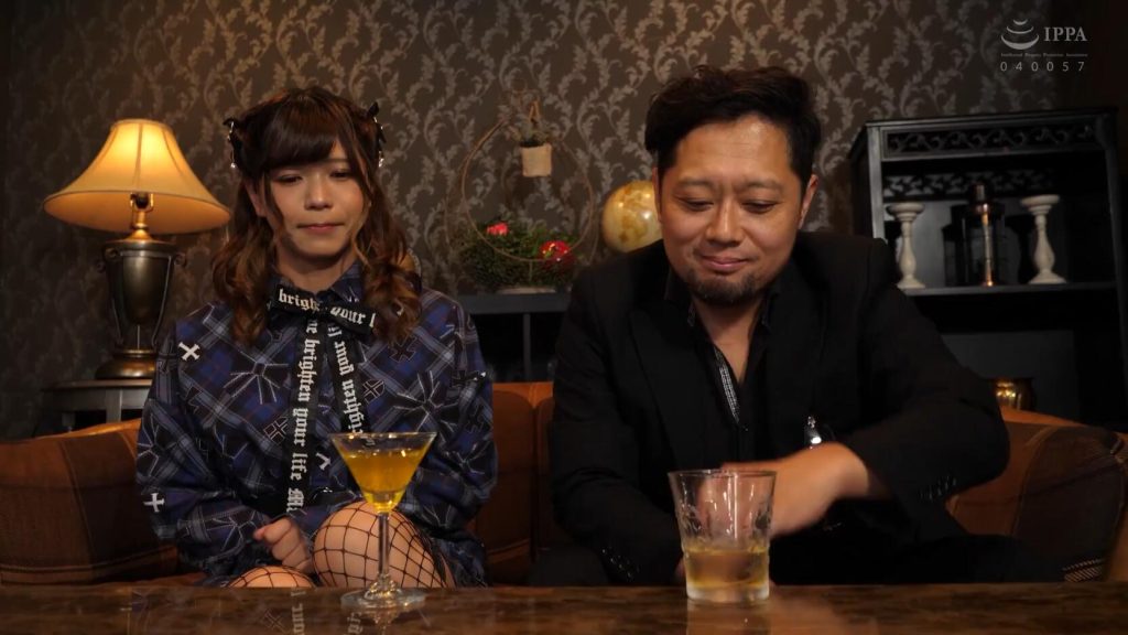 【日韩绳艺】《伪娘系列》素人男娘女装子狂骚局堕落快乐欲火俱乐部地狱中的发狂绝顶性感伪娘-逍遥自在