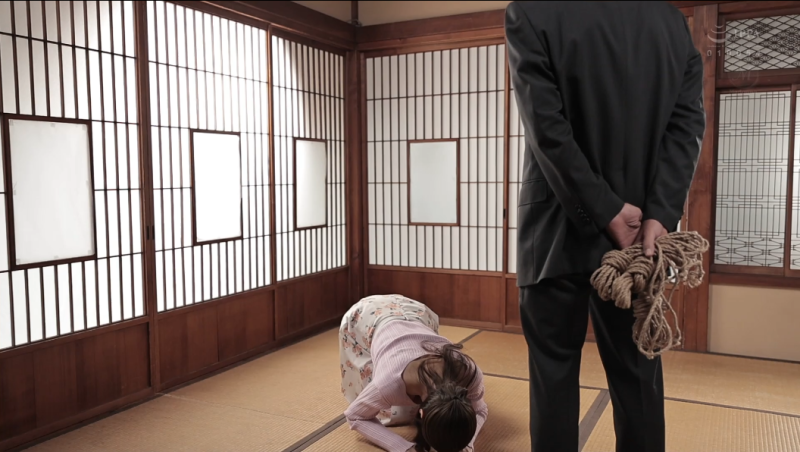 【日韩绳艺】【AI破解版】被束缚之后无法自拔的享受紧缚并痛苦带来的无限快乐的人妻少妇-逍遥自在