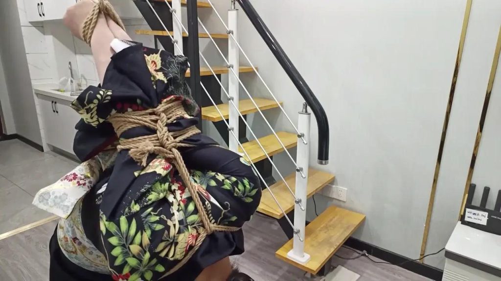 【绯影责束】和服直臂后手吊惩罚-逍遥自在