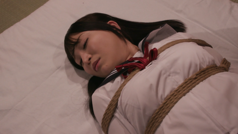 【日韩绳艺】紧缚调教女子校生麻绳热烛折磨白色柔肌邪恶欲望被调教的奴隶美少女-逍遥自在