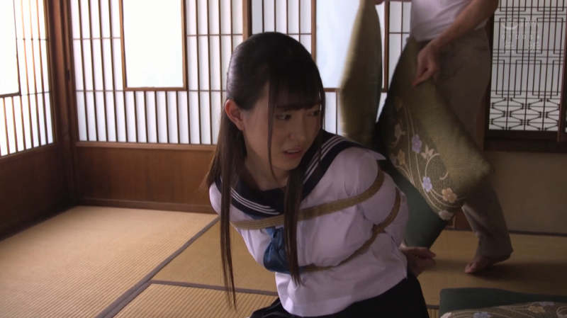 【日韩绳艺】紧缚调教中出绳缚奴隶制服美少女凌辱姦淫激发欲望本能-逍遥自在
