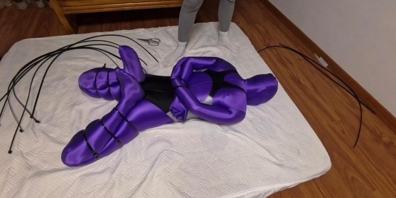 【狸猫】女女扎带捆绑，tk，微孔头套，五层头套极限息窒-逍遥自在