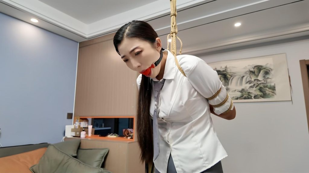 李大侠原创 瑜伽教练之德州扑克一-逍遥自在